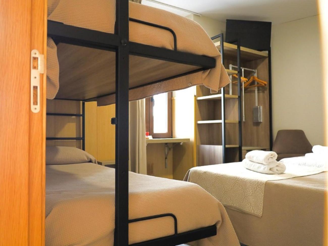 Hospedium Dlj Hostal Tematico Desde La Juderia Arjona Dış mekan fotoğraf