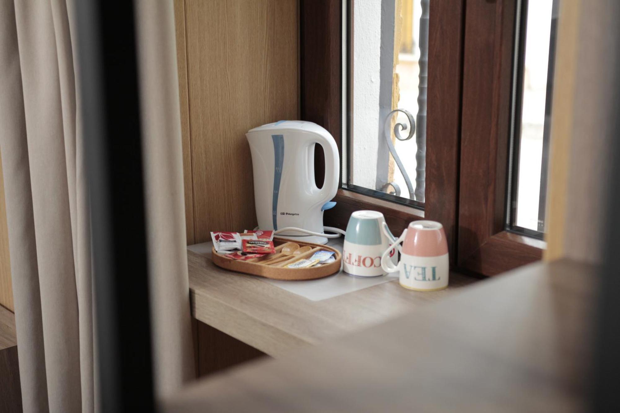 Hospedium Dlj Hostal Tematico Desde La Juderia Arjona Dış mekan fotoğraf